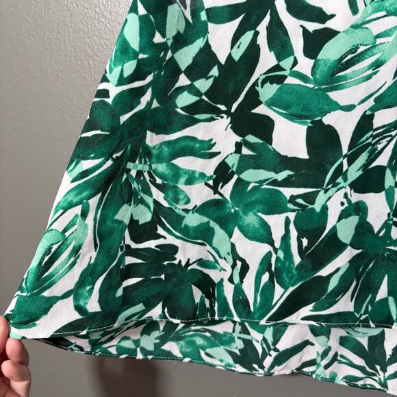 Olivaceous Women's Green Tropical Vacation Halter Top - Size Small - Resort Wear - Picture 3 of 7